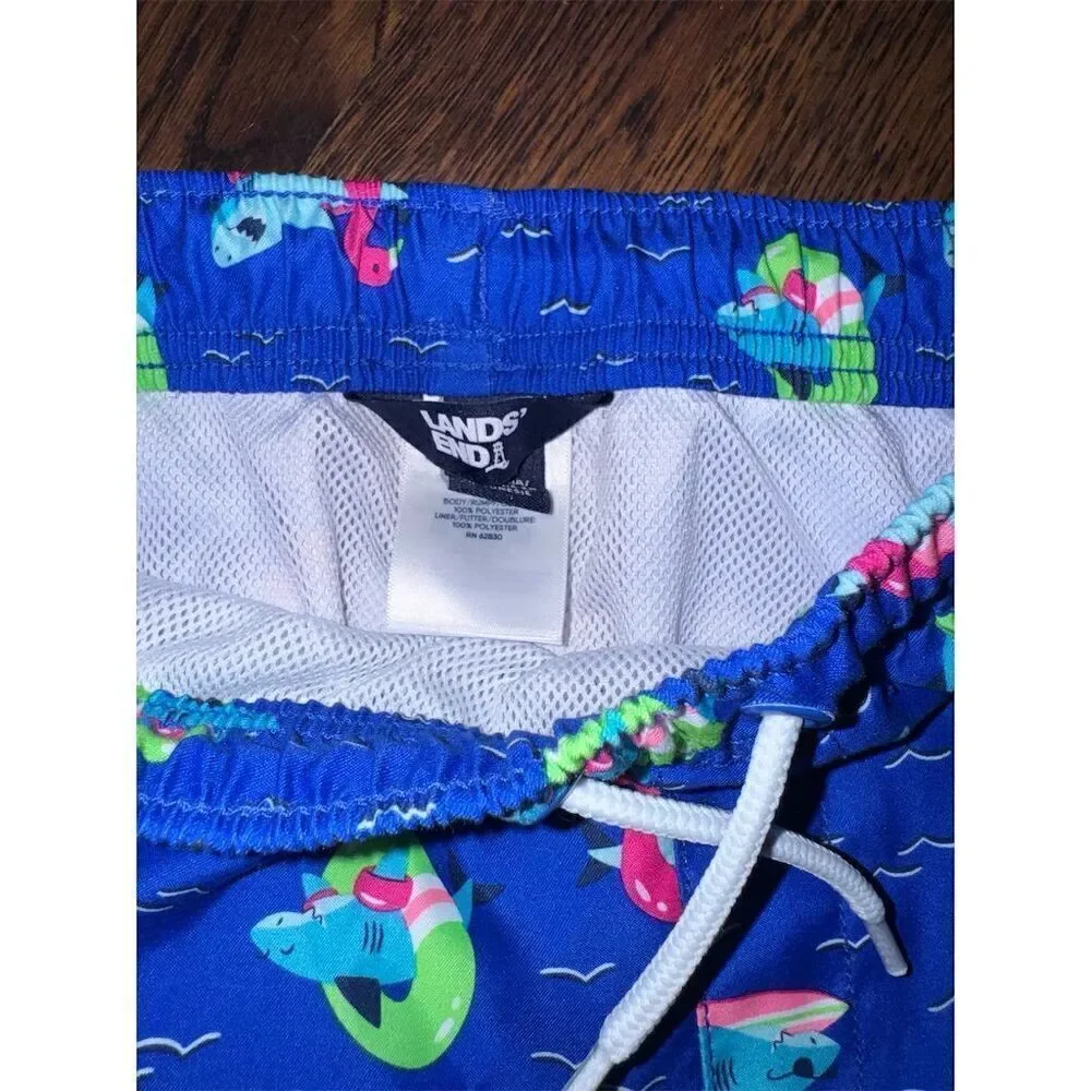 Lands End make splash